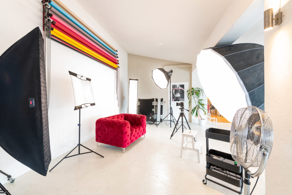 Fotostudio In Dresden | Lass Dich Von Uns Fotografieren